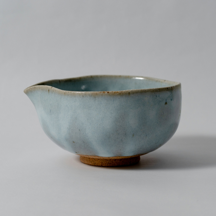 Banko-yaki Matcha Pouring Bowl, selected by HAKUSUI