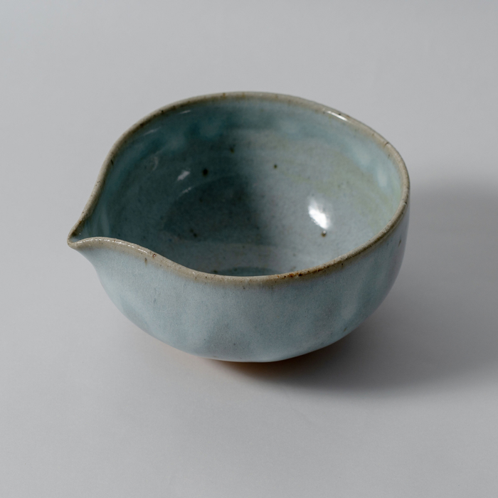 Banko-yaki Matcha Pouring Bowl, selected by HAKUSUI