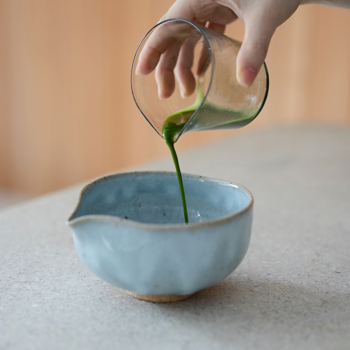 Banko-yaki Matcha Pouring Bowl, selected by HAKUSUI