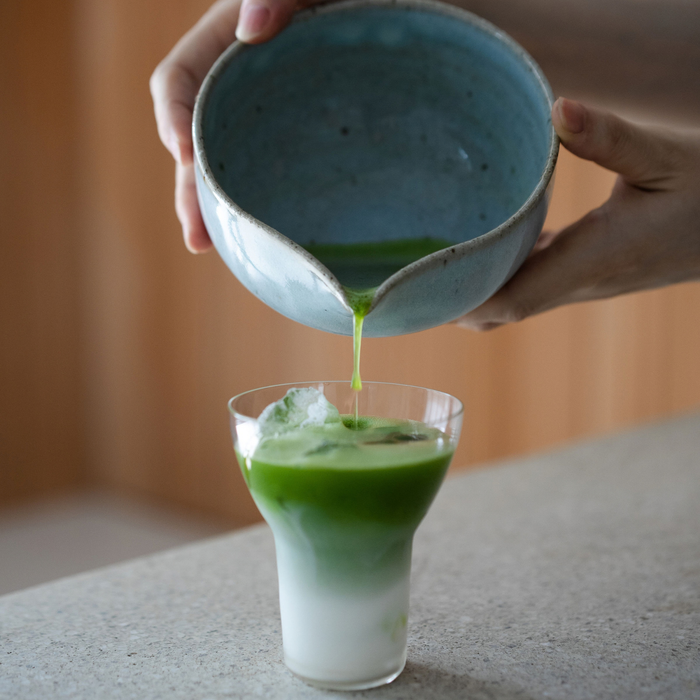 Banko-yaki Matcha Pouring Bowl, selected by HAKUSUI